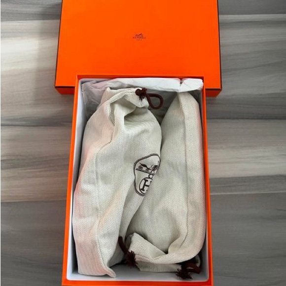 Hermes Santorini - Picture 4 of 4